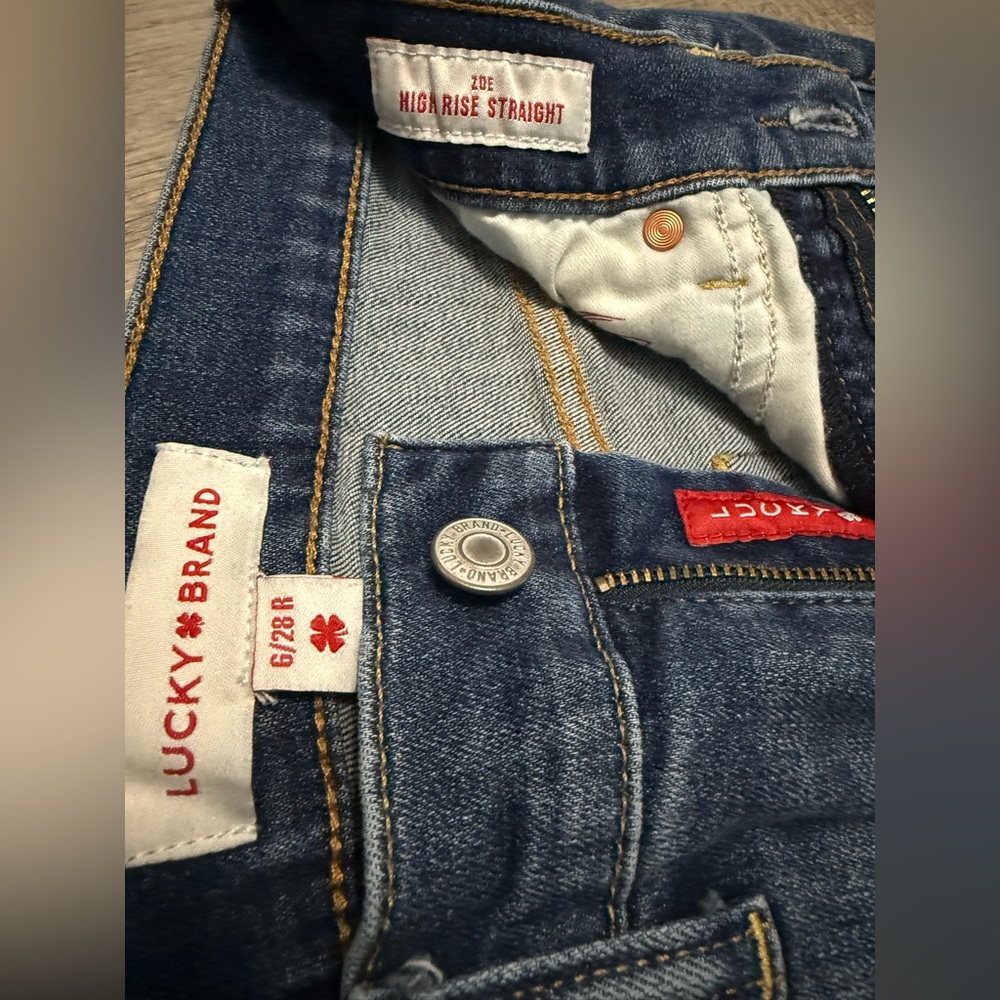 Lucky Brand High Rise Straight Jeans - Picture 3 of 3